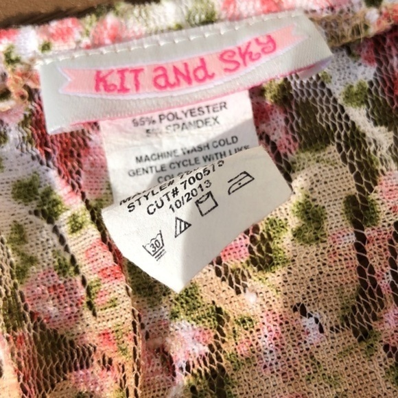 Kit & Sky floral print lace button down tie top - Picture 4 of 7